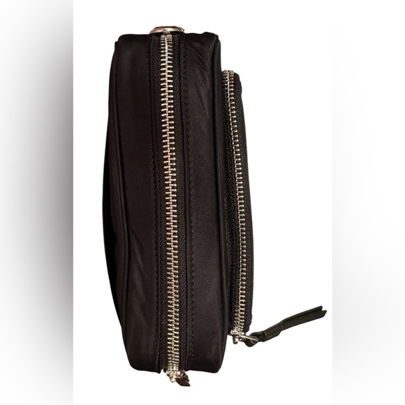 Tory Burch Virginia Nylon Mini Crossbody Bag. New with tags. - Picture 4 of 14